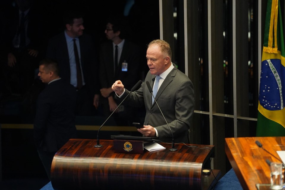 Governador Casagrande participa de debate sobre Reforma Tributária no Senado Federal 1